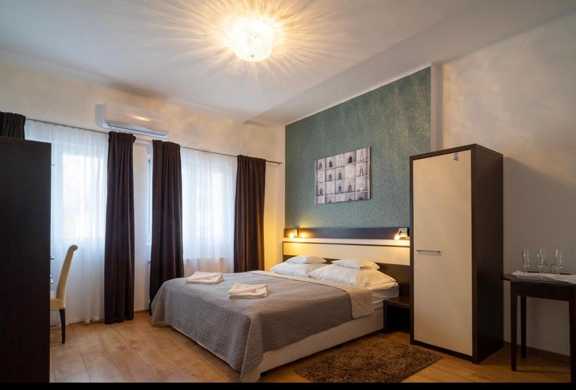 Hotel A16 Design Panzió Harkány Exterior foto