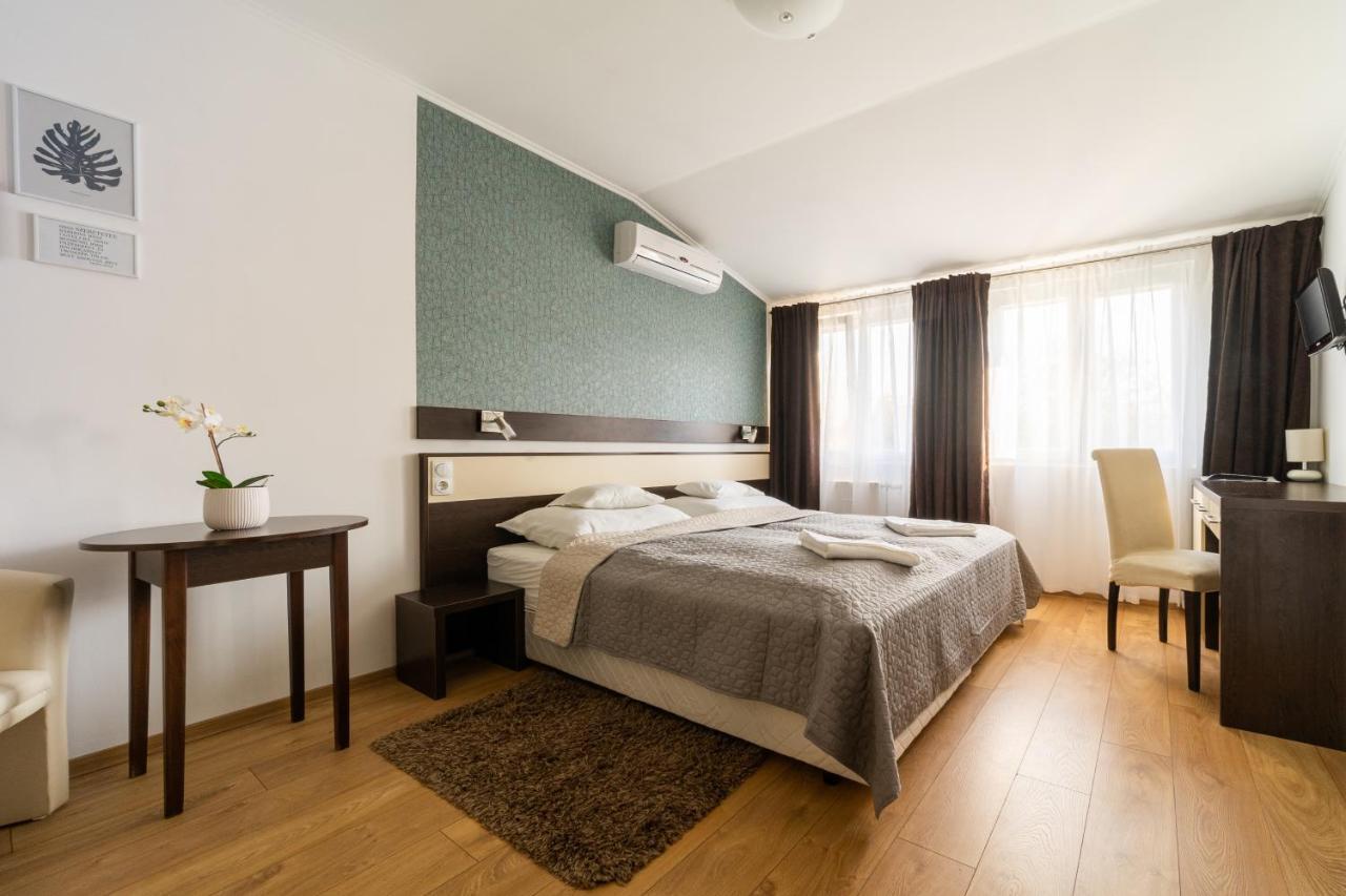 Hotel A16 Design Panzió Harkány Exterior foto